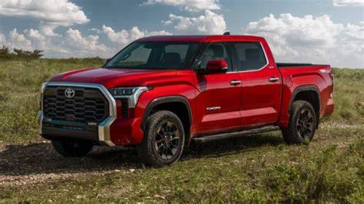 Is there a Toyota Tundra V6?